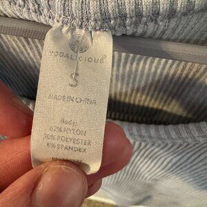 Light Grey Yogalicious ribbed cropped tank top